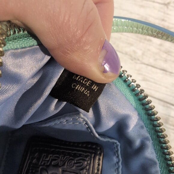 Coach Poppy 3D Art Blue and Teal Wristlet - Picture 10 of 10